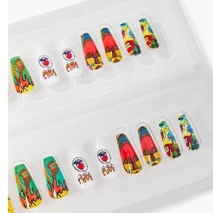 Ron Bass 1984 Forever 21 Variety Coffin Press-On Nail Set Black Love